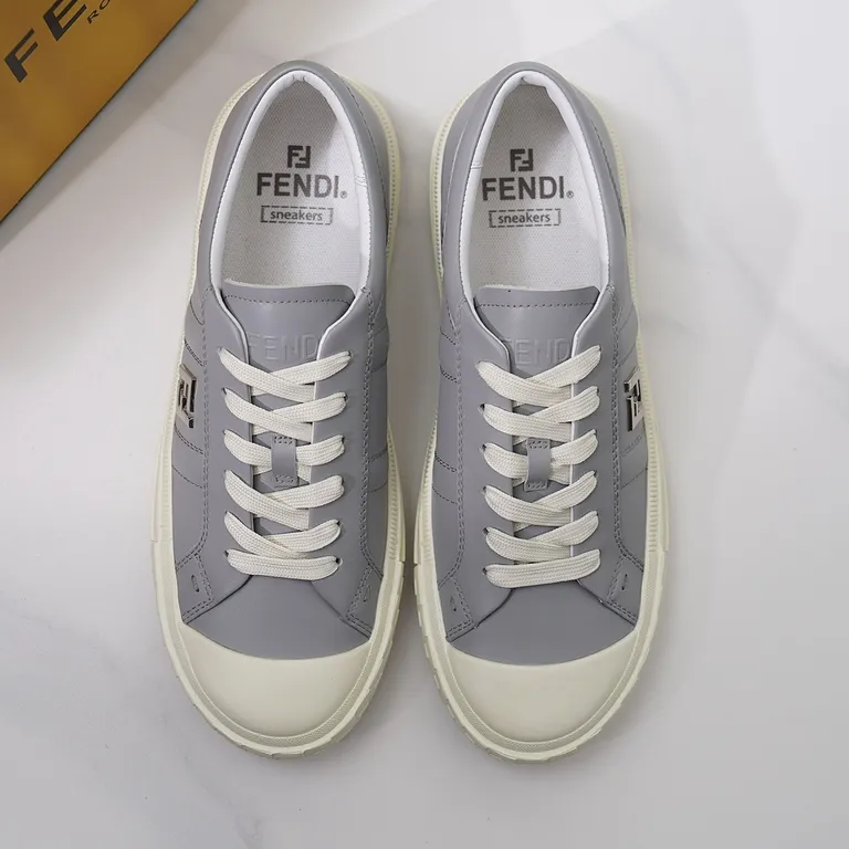 Fendi Shoe 